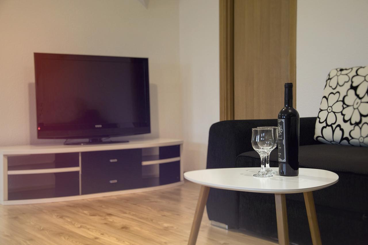 Apartment Lana Rakovica Esterno foto