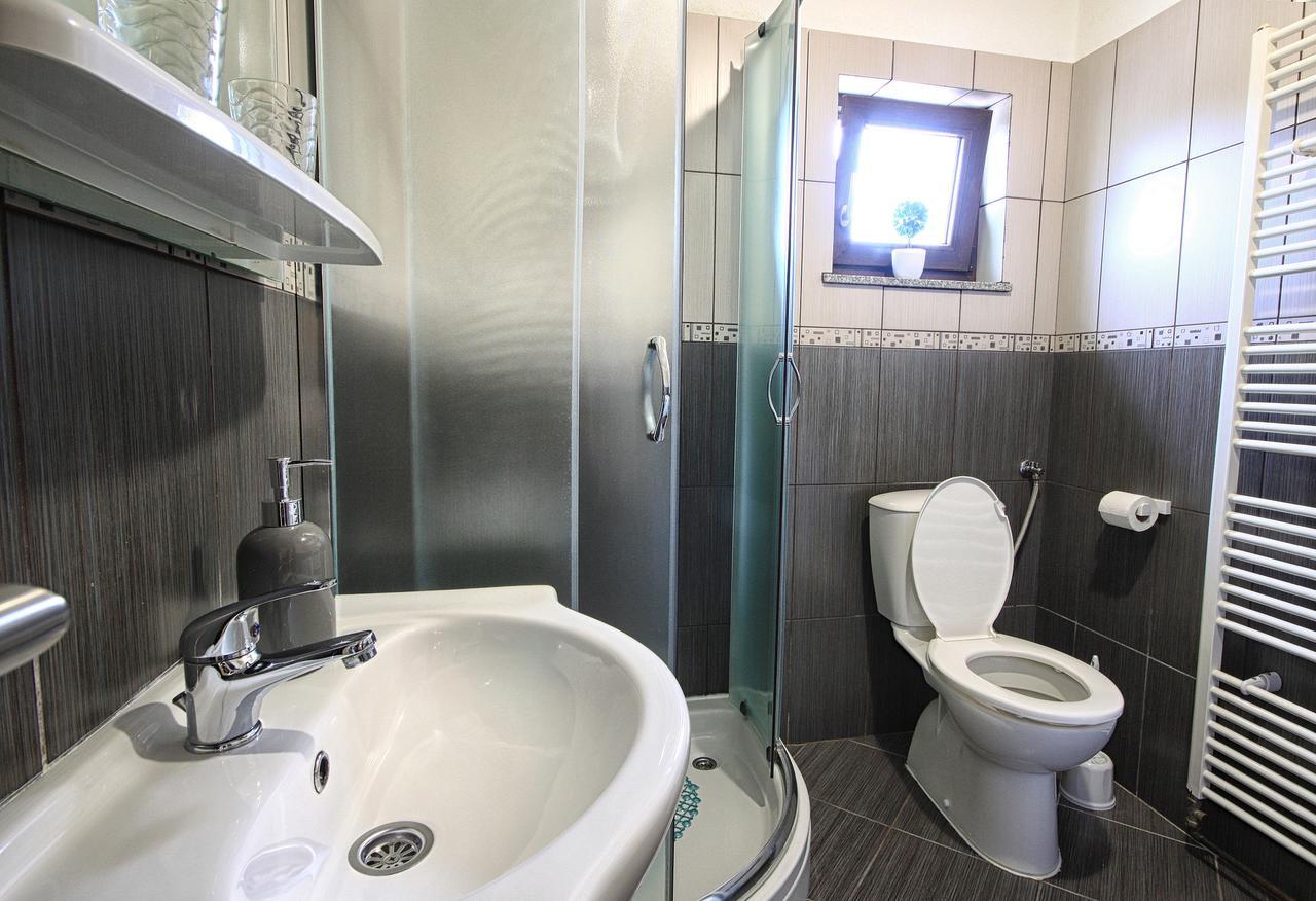 Apartment Lana Rakovica Esterno foto